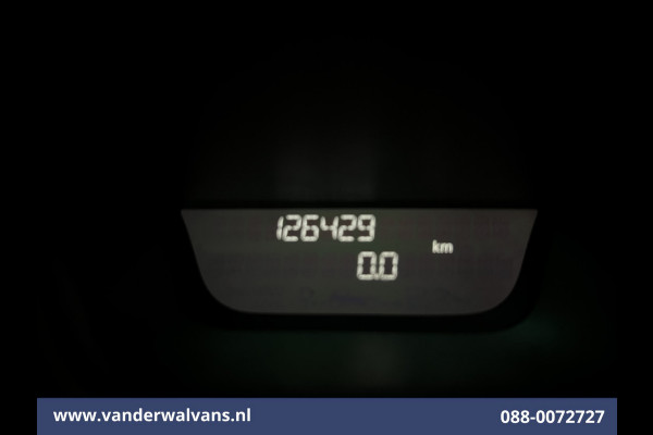 Renault Trafic 2.0 dCi 120pk L1H1 Euro6 Airco | Camera | Imperiaal | LED | Navigatie Bijrijdersbank, Parkeersensoren