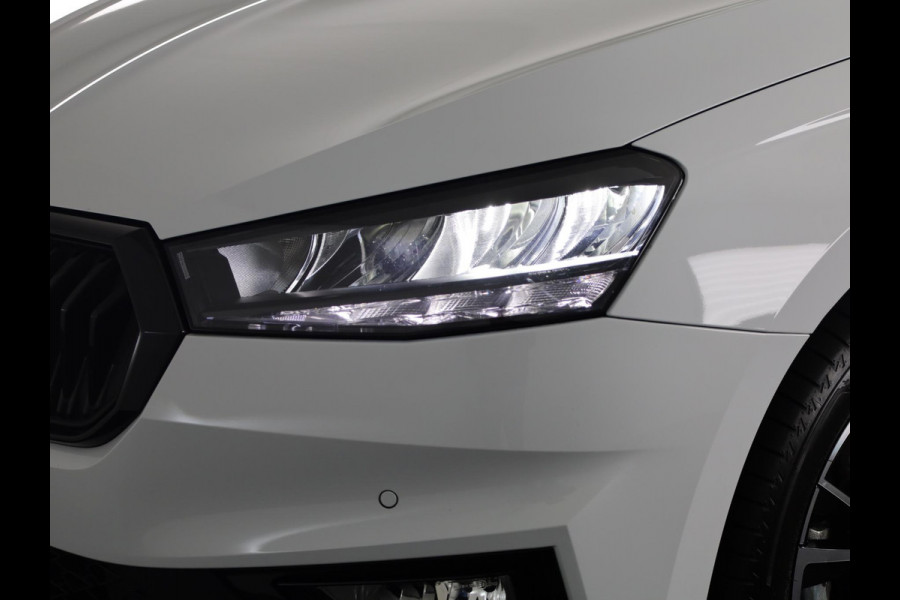Škoda Fabia 1.0 TSI Monte Carlo 95 pk | Verlengde garantie | Navigatie via App | Parkeersensoren | Achteruitrijcamera | Stoelverwarming |