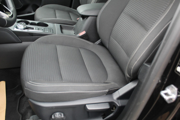 Ford Kuga 2.5 PHEV Titanium , 225pk Climate control , Navigatie , Cruise Control , Bluetooth Android/Apple carplay , LED dagrijverlichting , Parkeersensoren Ford Kuga 2.5 PHEV Titanium , 225pk Climate control , Navigatie , Cruise Control , Bluetooth Android/Apple carplay , LED dagrijverlichting , Parkeersensoren