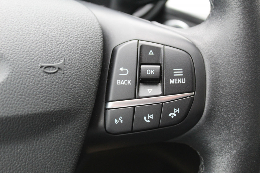 Ford Kuga 2.5 PHEV Titanium , 225pk Climate control , Navigatie , Cruise Control , Bluetooth Android/Apple carplay , LED dagrijverlichting , Parkeersensoren Ford Kuga 2.5 PHEV Titanium , 225pk Climate control , Navigatie , Cruise Control , Bluetooth Android/Apple carplay , LED dagrijverlichting , Parkeersensoren