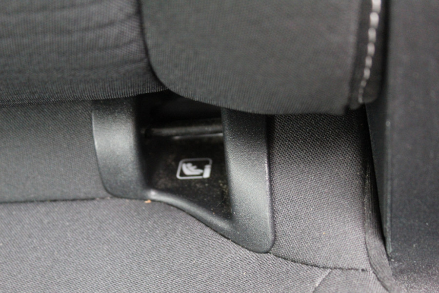 Ford Kuga 2.5 PHEV Titanium , 225pk Climate control , Navigatie , Cruise Control , Bluetooth Android/Apple carplay , LED dagrijverlichting , Parkeersensoren Ford Kuga 2.5 PHEV Titanium , 225pk Climate control , Navigatie , Cruise Control , Bluetooth Android/Apple carplay , LED dagrijverlichting , Parkeersensoren