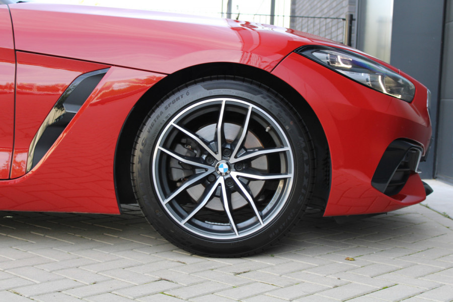 BMW Z4 Roadster sDrive20i High Executive | STOELVERWARMING | SFEER | CARPLAY | LEDER |