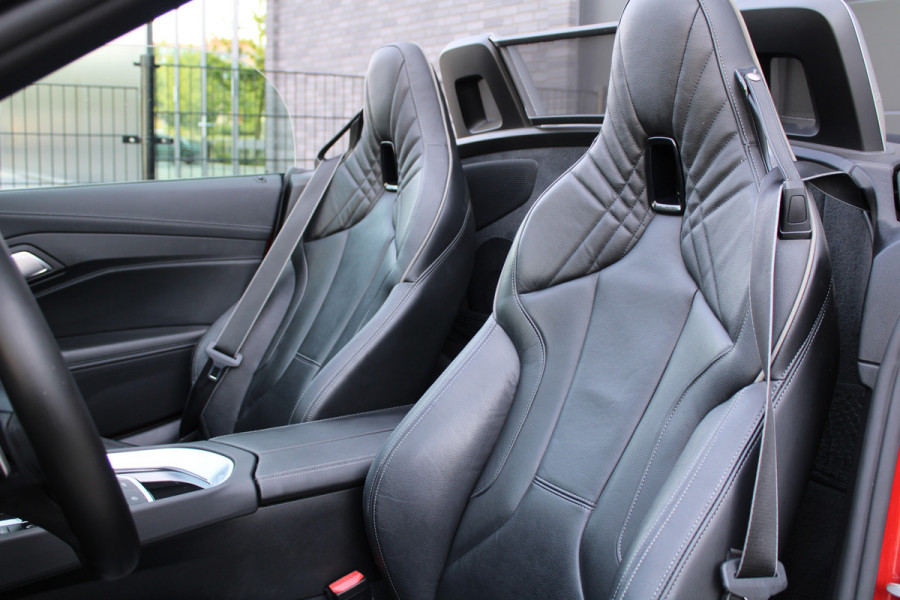 BMW Z4 Roadster sDrive20i High Executive | STOELVERWARMING | SFEER | CARPLAY | LEDER |