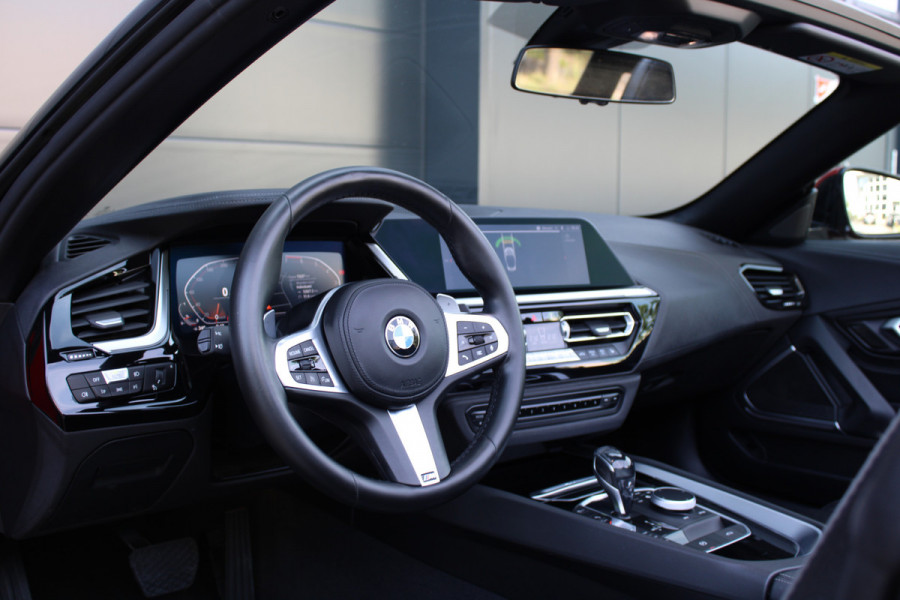 BMW Z4 Roadster sDrive20i High Executive | STOELVERWARMING | SFEER | CARPLAY | LEDER |
