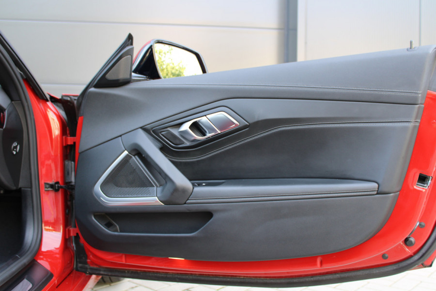 BMW Z4 Roadster sDrive20i High Executive | STOELVERWARMING | SFEER | CARPLAY | LEDER |