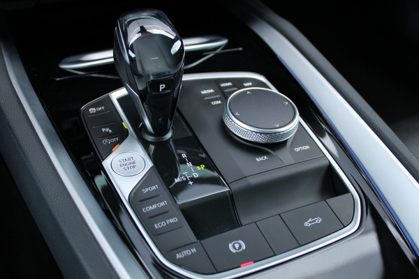 BMW Z4 Roadster sDrive20i High Executive | STOELVERWARMING | SFEER | CARPLAY | LEDER |