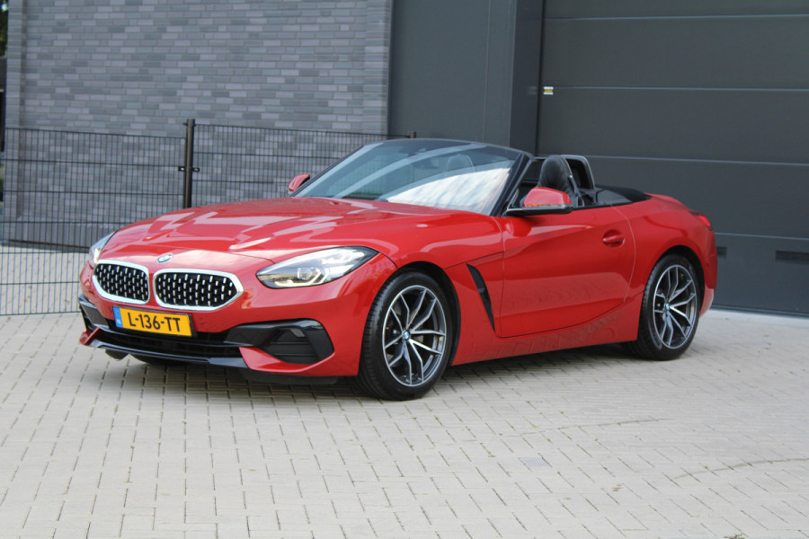 BMW Z4 Roadster sDrive20i High Executive | STOELVERWARMING | SFEER | CARPLAY | LEDER |