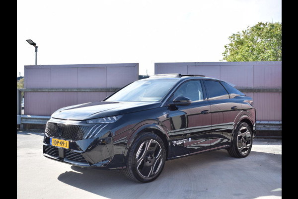 Peugeot E-3008 Launch Edition 325 Dual Motor 73 kWh Peugeot E-3008 Launch Edition 325 Dual Motor 73 kWh