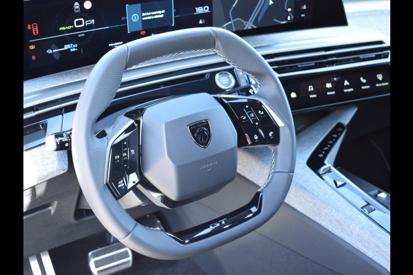 Peugeot E-3008 Launch Edition 325 Dual Motor 73 kWh Peugeot E-3008 Launch Edition 325 Dual Motor 73 kWh