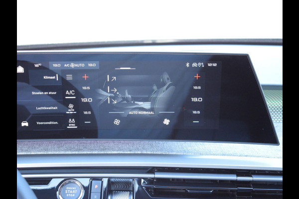 Peugeot E-3008 Launch Edition 325 Dual Motor 73 kWh Peugeot E-3008 Launch Edition 325 Dual Motor 73 kWh