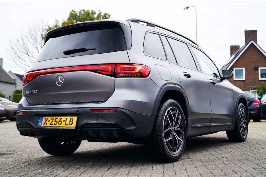 Mercedes-Benz EQB 250+ Business Edition 71 kWh | SOH 100% | Pano | Elektrisch verstelbare memorystoelen | Carbon | Leder/Alcantara