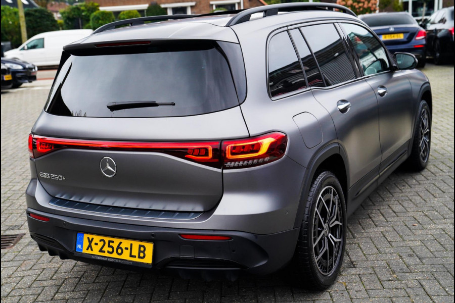 Mercedes-Benz EQB 250+ Business Edition 71 kWh | SOH 100% | Pano | Elektrisch verstelbare memorystoelen | Carbon | Leder/Alcantara