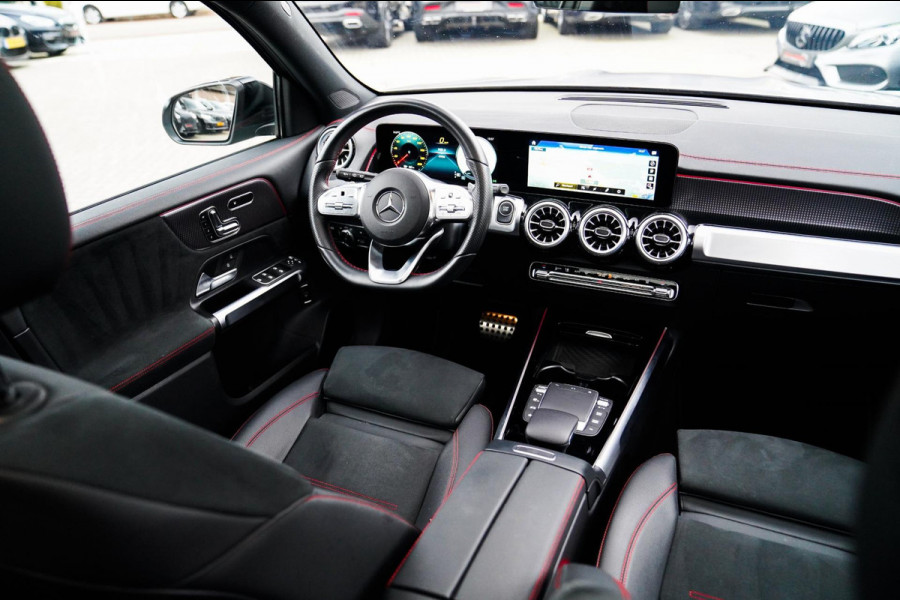 Mercedes-Benz EQB 250+ Business Edition 71 kWh | SOH 100% | Pano | Elektrisch verstelbare memorystoelen | Carbon | Leder/Alcantara
