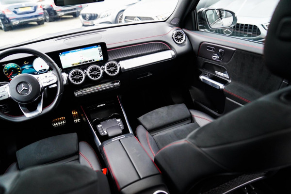 Mercedes-Benz EQB 250+ Business Edition 71 kWh | SOH 100% | Pano | Elektrisch verstelbare memorystoelen | Carbon | Leder/Alcantara