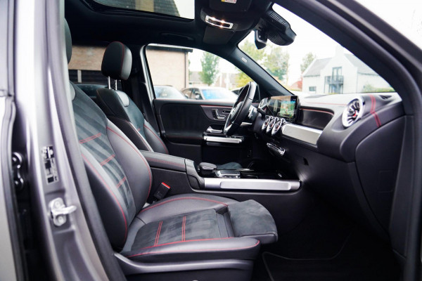 Mercedes-Benz EQB 250+ Business Edition 71 kWh | SOH 100% | Pano | Elektrisch verstelbare memorystoelen | Carbon | Leder/Alcantara