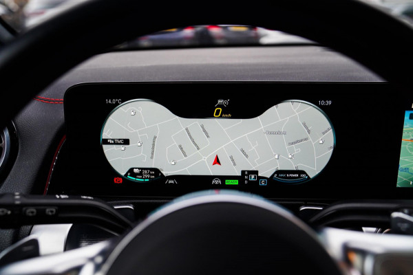 Mercedes-Benz EQB 250+ Business Edition 71 kWh | SOH 100% | Pano | Elektrisch verstelbare memorystoelen | Carbon | Leder/Alcantara