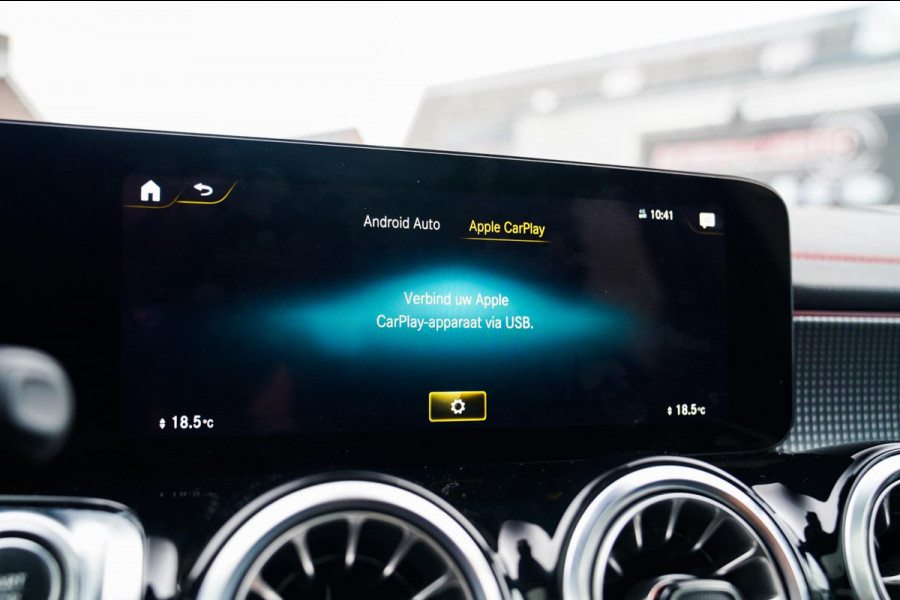 Mercedes-Benz EQB 250+ Business Edition 71 kWh | SOH 100% | Pano | Elektrisch verstelbare memorystoelen | Carbon | Leder/Alcantara