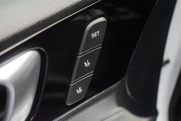 Kia ProCeed 1.0 T-GDI GT-PlusLine [ JBL Memory Digital Dash Keyless Alcantara Camera Carplay El Klep Dodehoek Assist ]