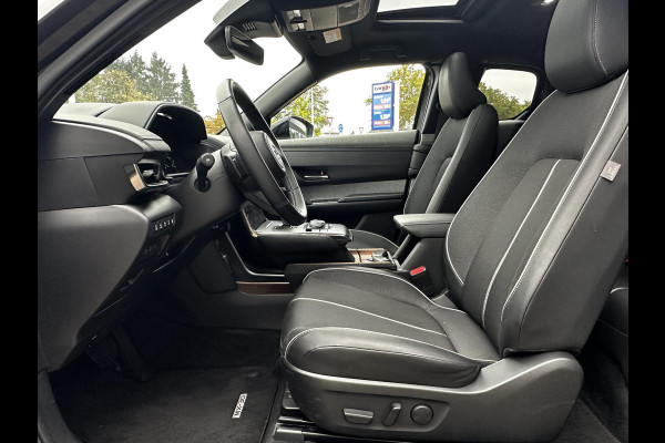 Mazda MX-30 e-SkyActiv R-EV 170 Makoto PHEV | 360 | BOSE | TREKHAAK AFNEEMBAAR |PANO | Mazda MX-30 e-SkyActiv R-EV 170 Makoto PHEV | 360 | BOSE | TREKHAAK AFNEEMBAAR |PANO |