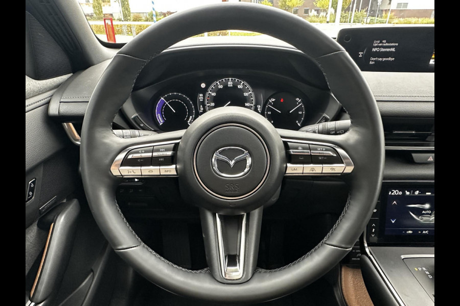 Mazda MX-30 e-SkyActiv R-EV 170 Makoto PHEV | 360 | BOSE | TREKHAAK AFNEEMBAAR |PANO | Mazda MX-30 e-SkyActiv R-EV 170 Makoto PHEV | 360 | BOSE | TREKHAAK AFNEEMBAAR |PANO |