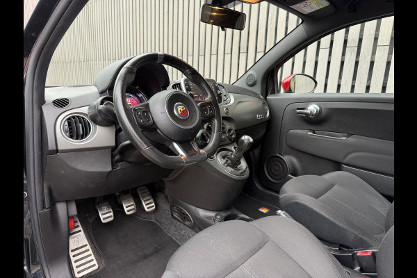 Fiat 500 1.4 T-Jet Abarth 595 Pista Fiat 500 1.4 T-Jet Abarth 595 Pista