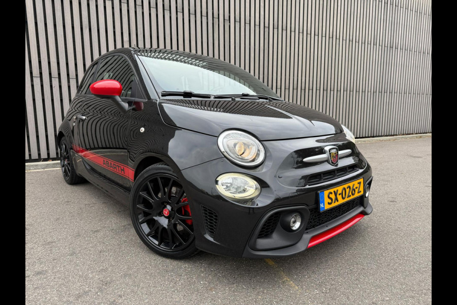 Fiat 500 1.4 T-Jet Abarth 595 Pista Fiat 500 1.4 T-Jet Abarth 595 Pista