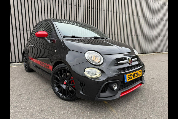 Fiat 500 1.4 T-Jet Abarth 595 Pista Fiat 500 1.4 T-Jet Abarth 595 Pista