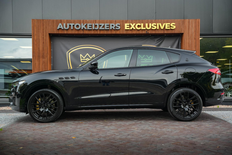 Maserati Levante 3.0 V6 S AWD SQ4 Gold ed. Panoramadak 21"LM Navigatie Stoelverw. 430PK Maserati Levante 3.0 V6 S AWD SQ4 Gold ed. Panoramadak 21"LM Navigatie Stoelverw. 430PK