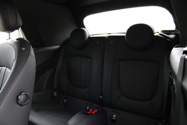 MINI Cabrio 2.0 John Cooper Works Chili | NAP | BTW | HARMAN KARDON | HUD | ACC | SFEERVERL | KEYLESS