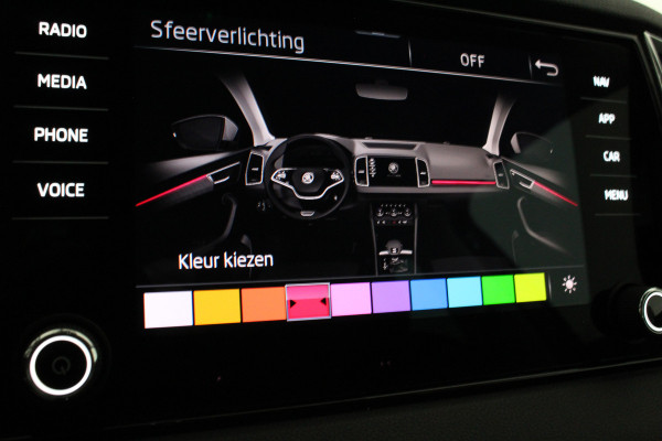 Škoda Karoq 1.5 TSI ACT Style 150pk Automaat/Camera/Trekhaak/ACC cruise control adaptief... Škoda Karoq 1.5 TSI ACT Style 150pk Automaat/Camera/Trekhaak/ACC cruise control adaptief...