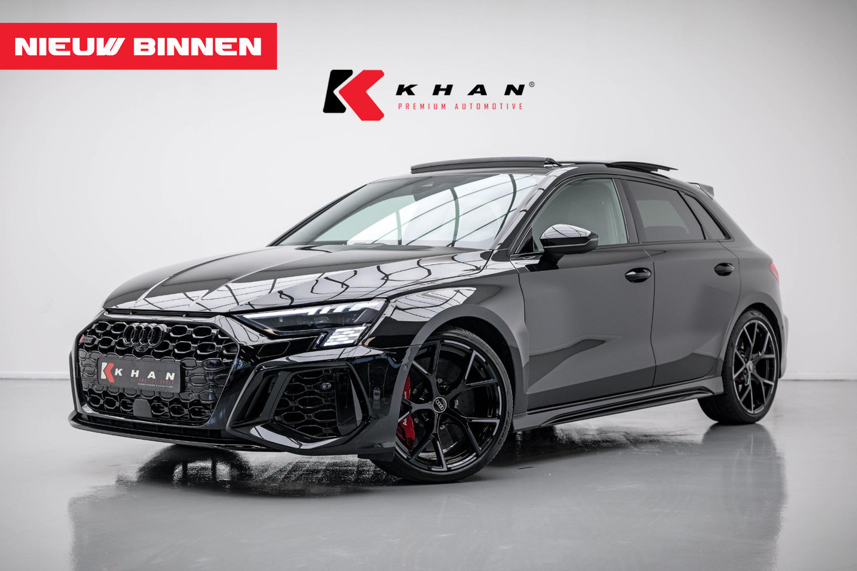 Audi RS3 Sportback 2.5 TFSI quattro |Keramisch|Pano|B&O|Dodehoek|HUD| Audi RS3 Sportback 2.5 TFSI quattro |Keramisch|Pano|B&O|Dodehoek|HUD|