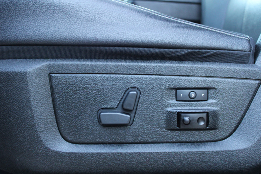 Dodge Ram 1500 5.7 V8 4x4 Crew Cab 5'7 | EX.BTW | PANO | ALPINE | STOELKOELING | MEMORY | ACHTERBANK VERWARMD |