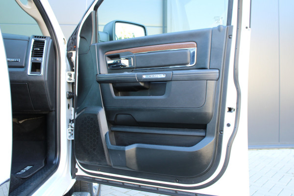 Dodge Ram 1500 5.7 V8 4x4 Crew Cab 5'7 | EX.BTW | PANO | ALPINE | STOELKOELING | MEMORY | ACHTERBANK VERWARMD |