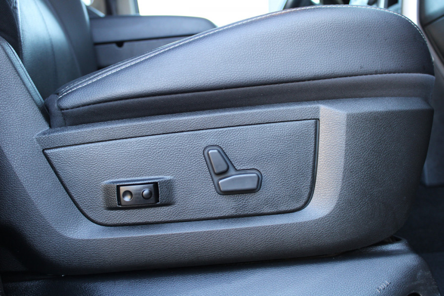 Dodge Ram 1500 5.7 V8 4x4 Crew Cab 5'7 | EX.BTW | PANO | ALPINE | STOELKOELING | MEMORY | ACHTERBANK VERWARMD |