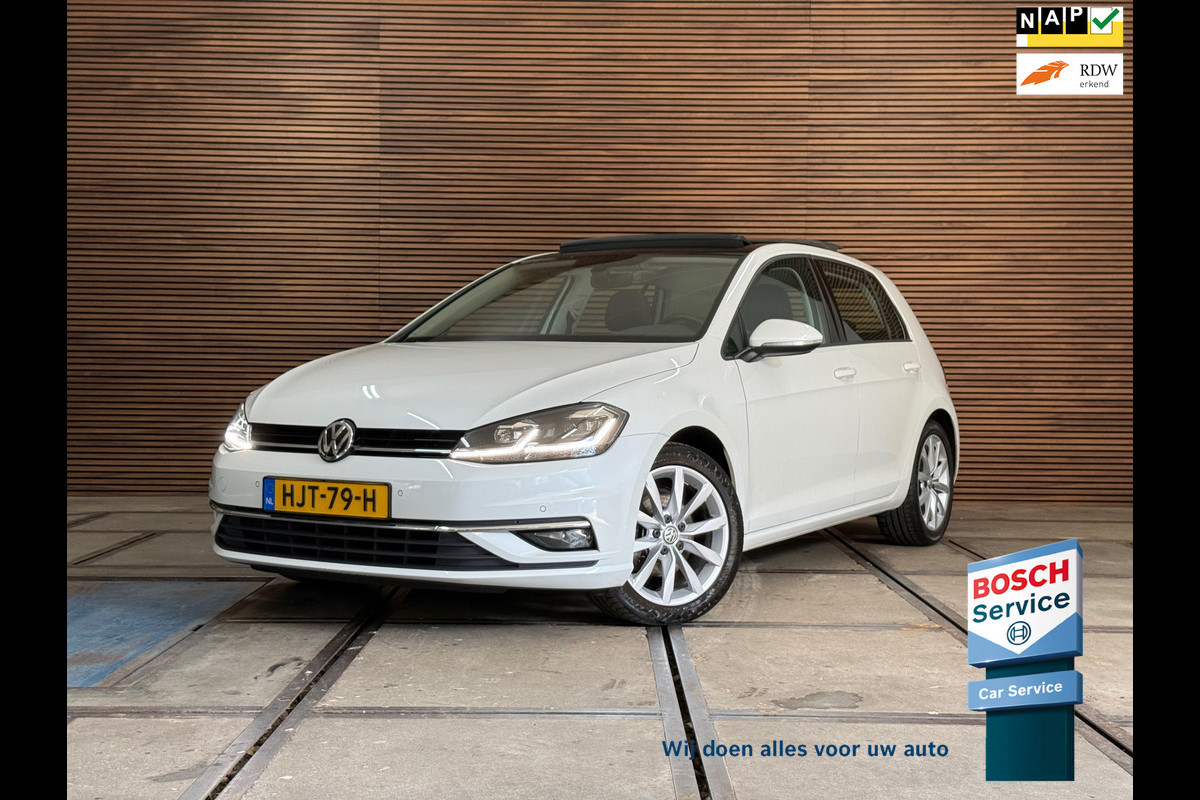 Volkswagen Golf 1.5 TSI Highline PANO/NAVI/CAMERA/LED/SPORTSTOELEN/CLIMATE/PARELMOER ! Volkswagen Golf 1.5 TSI Highline PANO/NAVI/CAMERA/LED/SPORTSTOELEN/CLIMATE/PARELMOER !