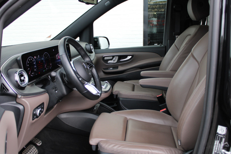 Mercedes-Benz V-Klasse 300d / XXL / 4-matic / DC / AMG / Luchtvering / Elec Stoelen / 360 Cam / Burmester / Vol Opties / NIEUWSTAAT Mercedes-Benz V-Klasse 300d / XXL / 4-matic / DC / AMG / Luchtvering / Elec Stoelen / 360 Cam / Burmester / Vol Opties / NIEUWSTAAT