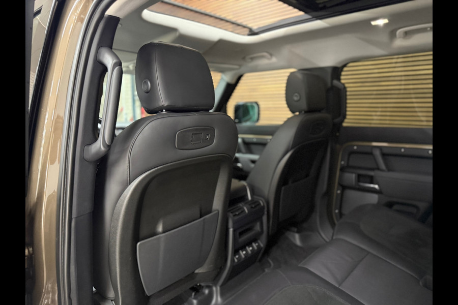 Land Rover Defender 110 2.0 D200 110 | Pano | PPF | Meridian | Trekhaak | Carplay Land Rover Defender 110 2.0 D200 110 | Pano | PPF | Meridian | Trekhaak | Carplay