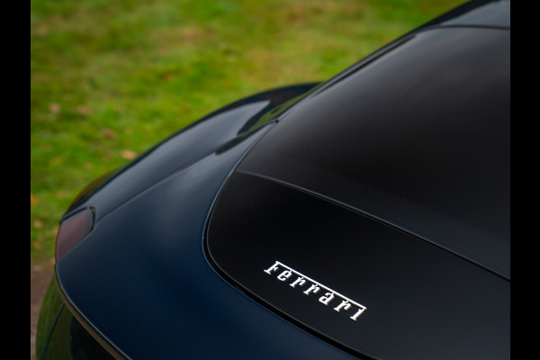 Ferrari Roma 3.9 V8 HELE | Daytona Seats | Pass. Display | ADAS | CarPlay | Carbon stuur