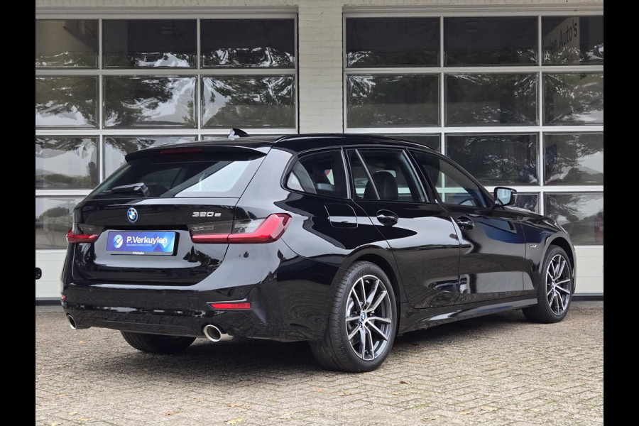 BMW 3 Serie Touring 320e SPORTLINE | SPORTSTOELEN | LEDER | 18 INCH LM VELGEN |