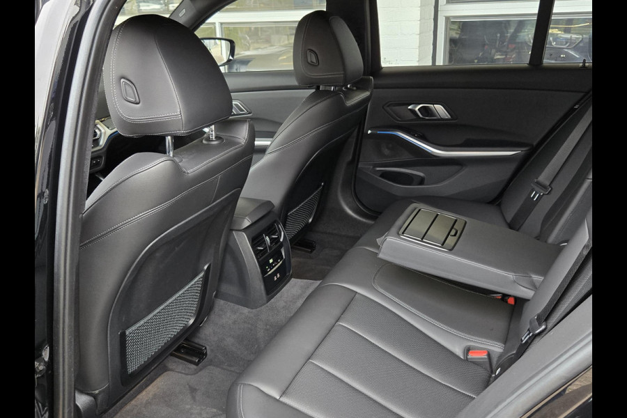 BMW 3 Serie Touring 320e SPORTLINE | SPORTSTOELEN | LEDER | 18 INCH LM VELGEN |