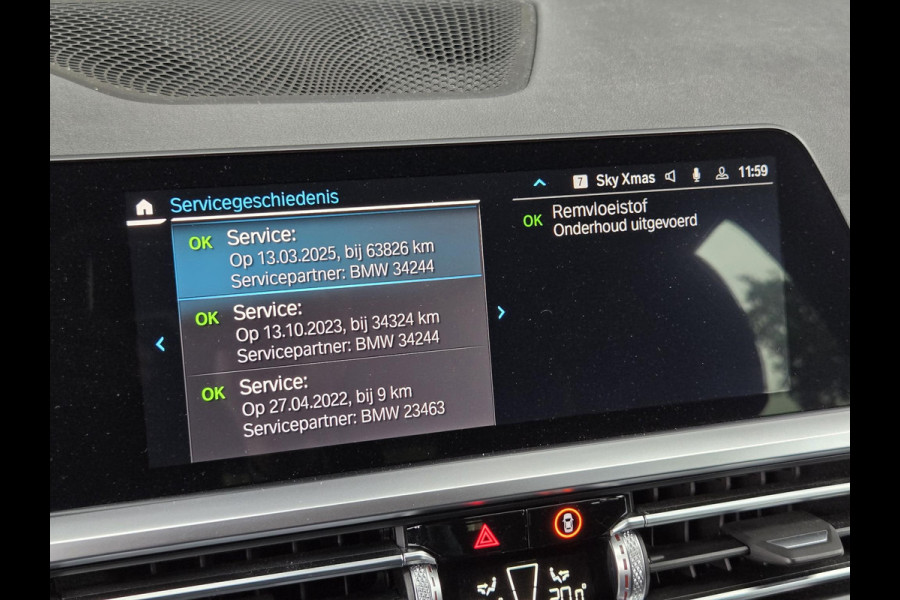 BMW 3 Serie Touring 320e SPORTLINE | SPORTSTOELEN | LEDER | 18 INCH LM VELGEN |