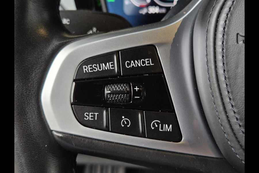 BMW 3 Serie Touring 320e SPORTLINE | SPORTSTOELEN | LEDER | 18 INCH LM VELGEN |