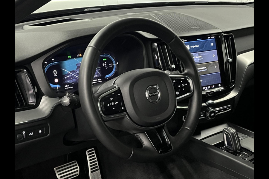 Volvo XC60 2.0 T6 Plug-in hybrid AWD R-Design Open dak | Head-up | Adapt. cruise control | Stoelventilatie | Harman/Kardon