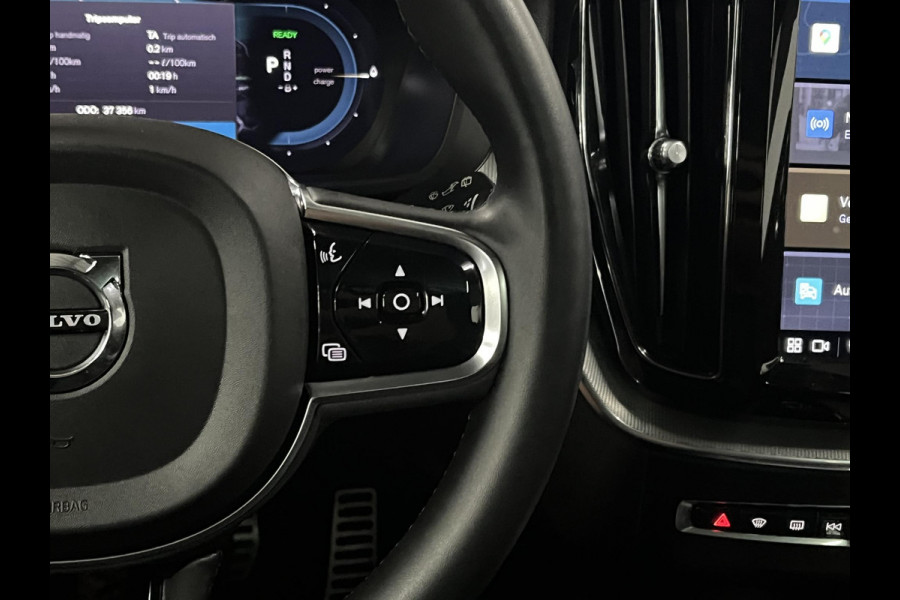 Volvo XC60 2.0 T6 Plug-in hybrid AWD R-Design Open dak | Head-up | Adapt. cruise control | Stoelventilatie | Harman/Kardon
