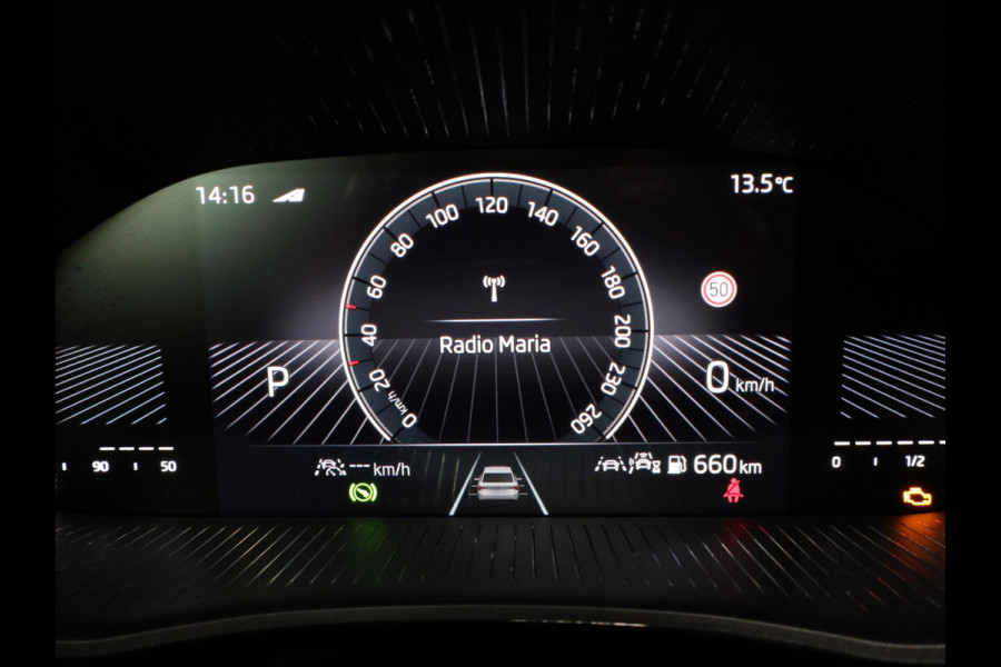 Škoda Fabia 1.0 TSI Monte Carlo 115pk DSG | Verlengde garantie | Panoramadak | Navigatie via app | Cruise control | Stoelverwarming |