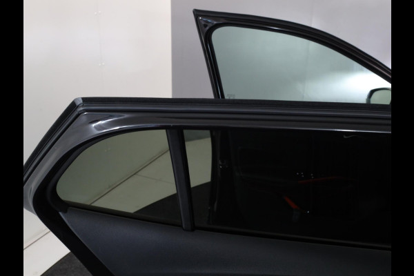 Škoda Fabia 1.0 TSI Monte Carlo 115pk DSG | Verlengde garantie | Panoramadak | Navigatie via app | Cruise control | Stoelverwarming |