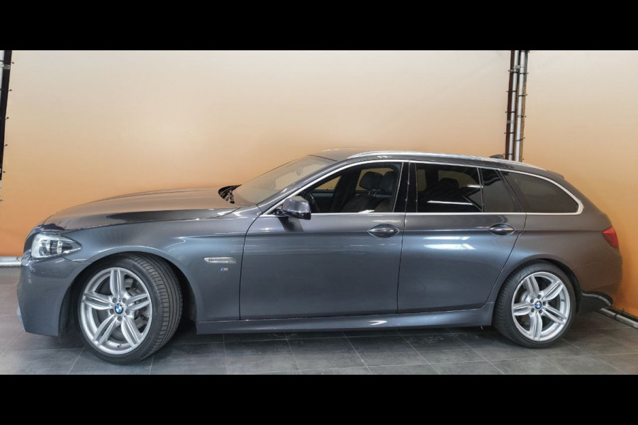 BMW 5 Serie Touring 520d M Sport Edition standkachel | adaptive cruise en led | leer | comfortstoelen BMW 5 Serie Touring 520d M Sport Edition standkachel | adaptive cruise en led | leer | comfortstoelen