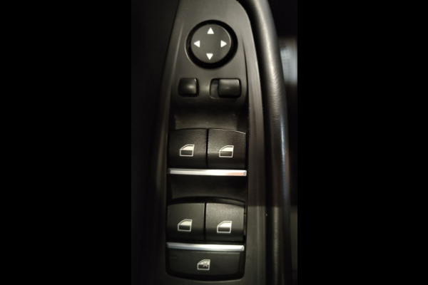 BMW 5 Serie Touring 520d M Sport Edition standkachel | adaptive cruise en led | leer | comfortstoelen BMW 5 Serie Touring 520d M Sport Edition standkachel | adaptive cruise en led | leer | comfortstoelen