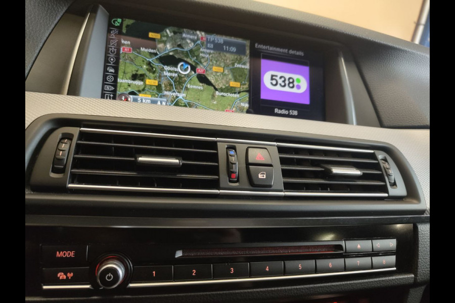 BMW 5 Serie Touring 520d M Sport Edition standkachel | adaptive cruise en led | leer | comfortstoelen BMW 5 Serie Touring 520d M Sport Edition standkachel | adaptive cruise en led | leer | comfortstoelen