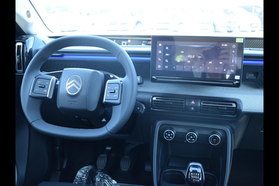 Citroën C3 1.2 Turbo 100pk Plus CARPLAY | PARKEERSENSOREN | AIRCO | UIT VOORRAAD LEVERBAAR Citroën C3 1.2 Turbo 100pk Plus CARPLAY | PARKEERSENSOREN | AIRCO | UIT VOORRAAD LEVERBAAR